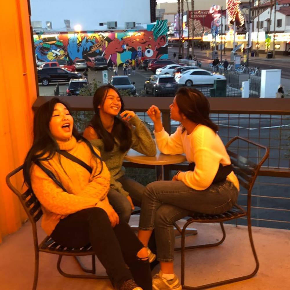 Meet your Posher, Savannah